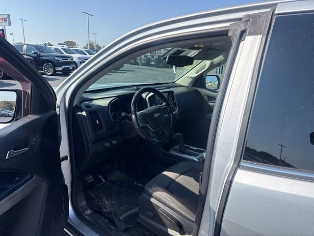 Used 2018 Chevrolet Colorado LT w/ LT Convenience Package AWD/4WD image 10