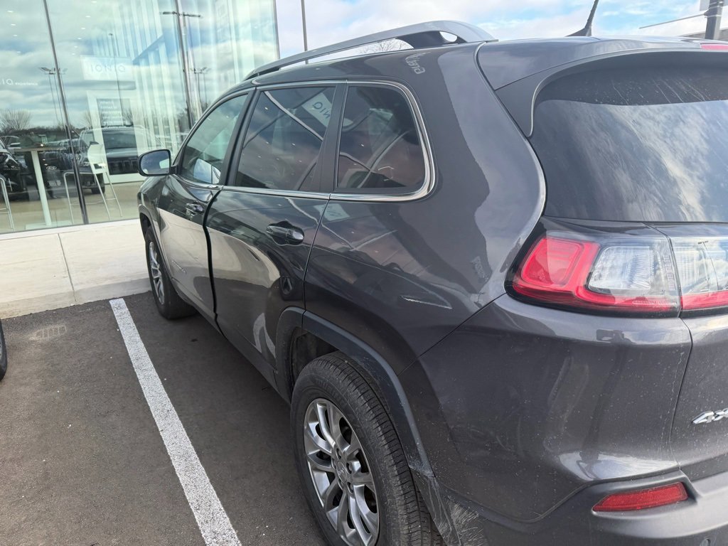 Used 2021 Jeep Cherokee Latitude Plus w/ Sun & Sound Group image 4