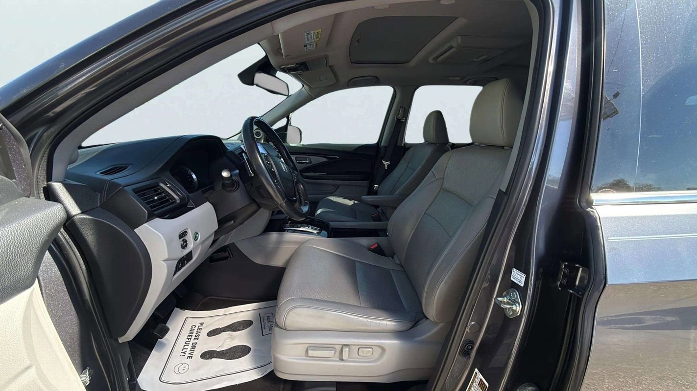 Used 2016 Honda Pilot Elite image 23