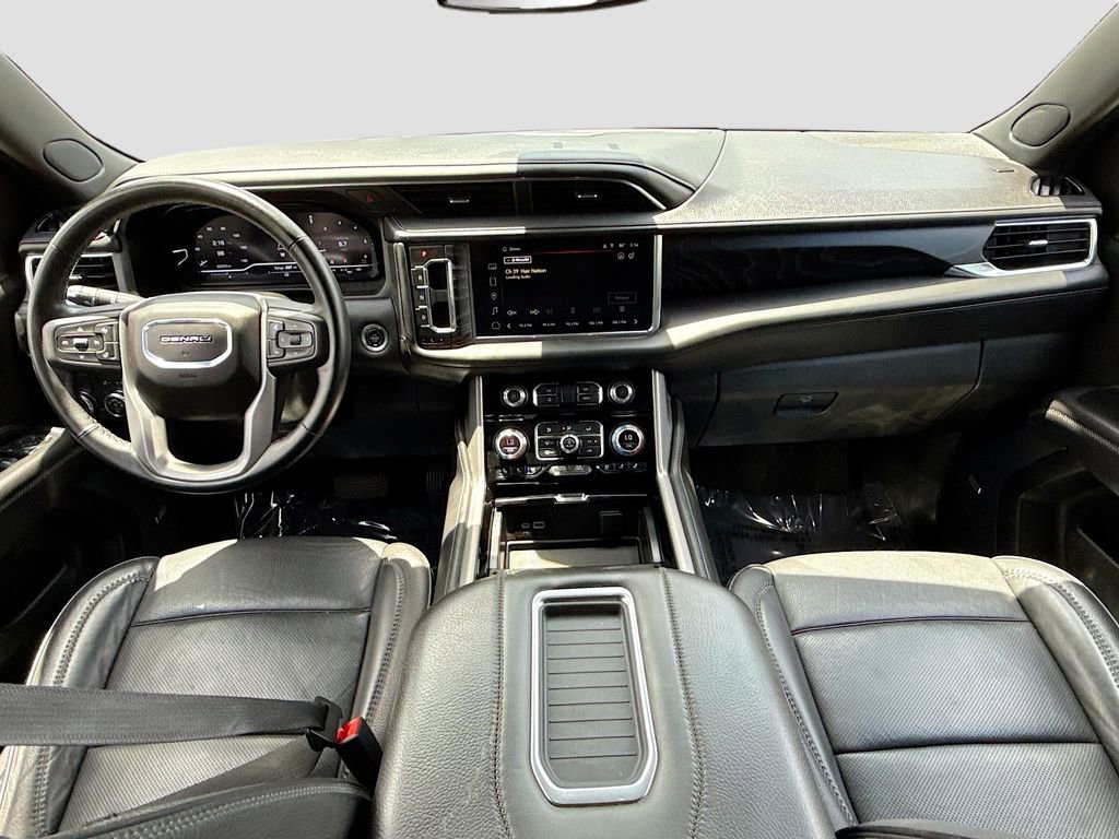 Used 2024 GMC Yukon Denali RWD image 17