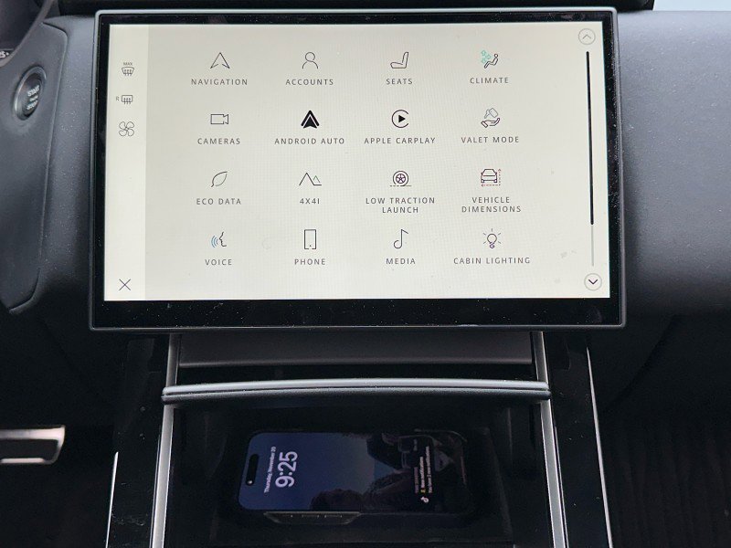 Used 2024 Land Rover Range Rover Velar Dynamic SE image 31