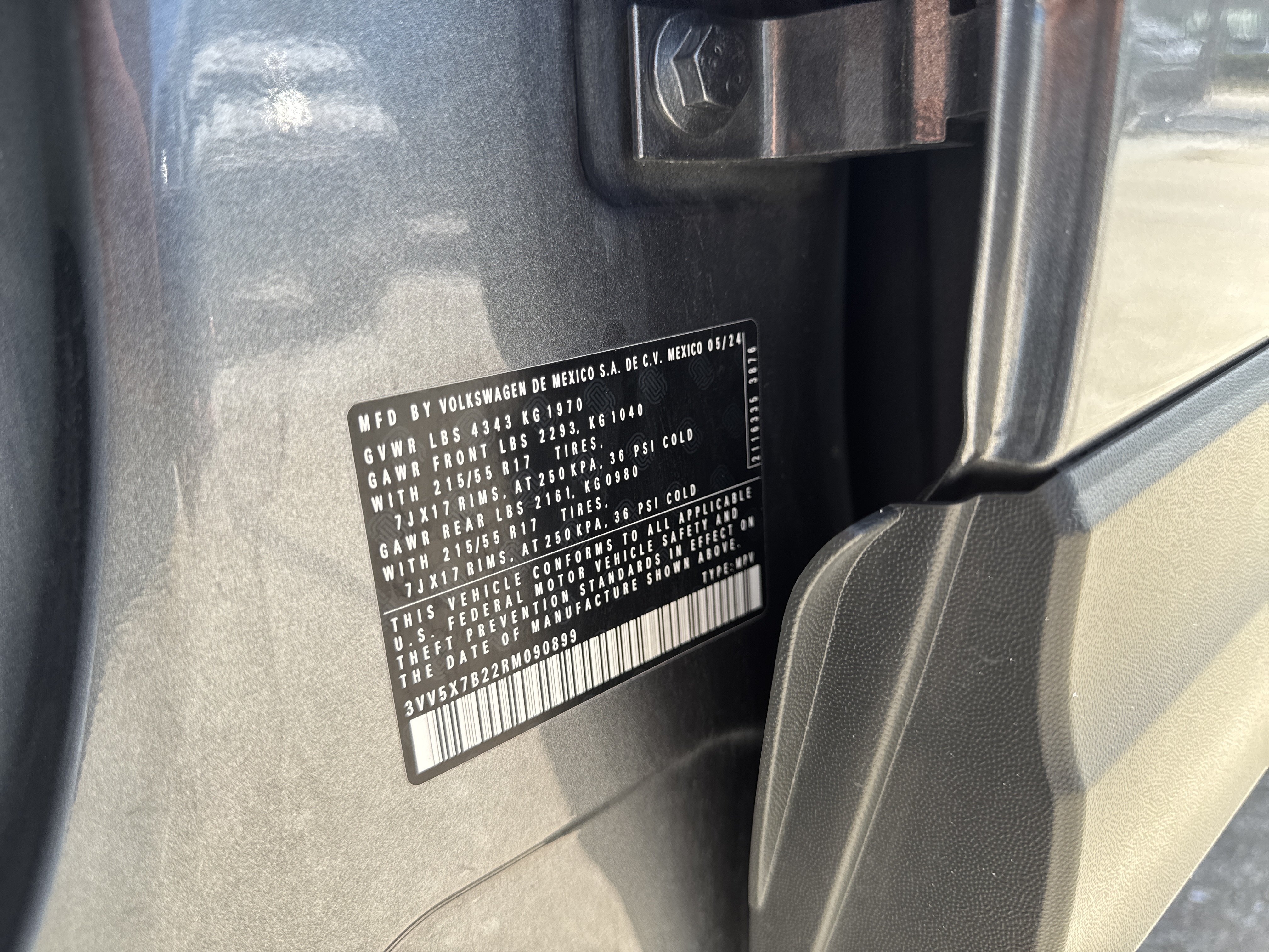 Used 2024 Volkswagen Taos S FWD image 31