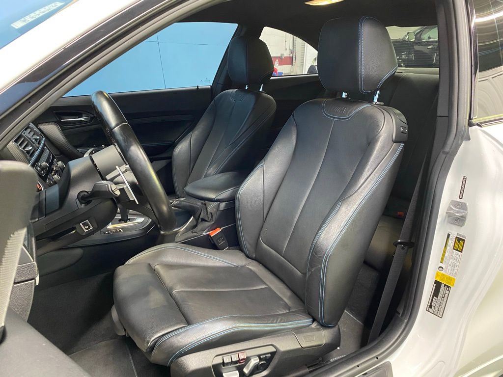 Used 2018 BMW M2 image 17