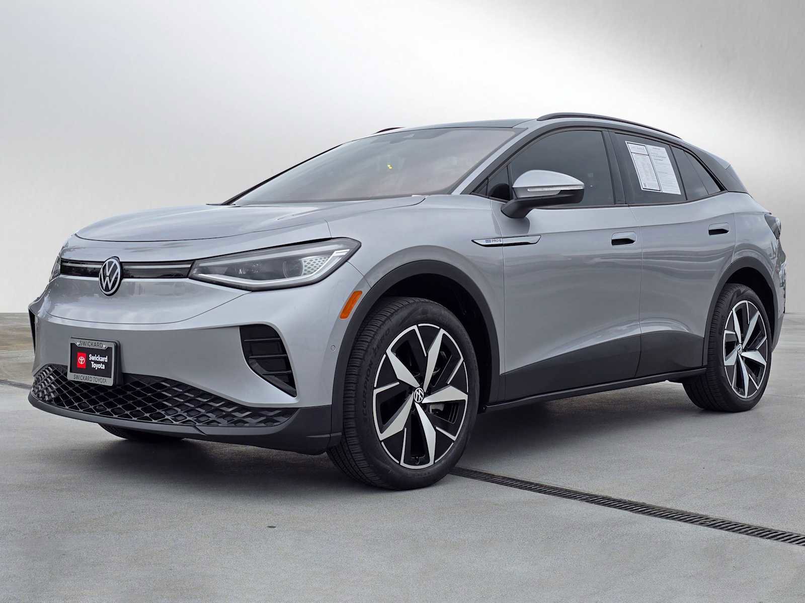 Used 2023 Volkswagen ID.4 Pro S AWD/4WD image 7