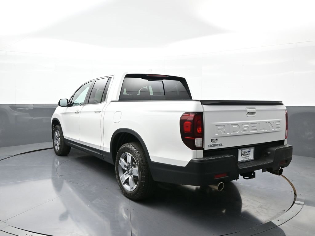 Certified 2025 Honda Ridgeline RTL image 8