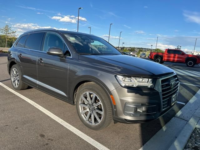 Used 2019 Audi Q7 3.0T Prestige AWD/4WD image 2