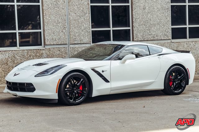 Used 2017 Chevrolet Corvette Stingray Coupe w/ Carbon Flash Badge Package RWD image 53