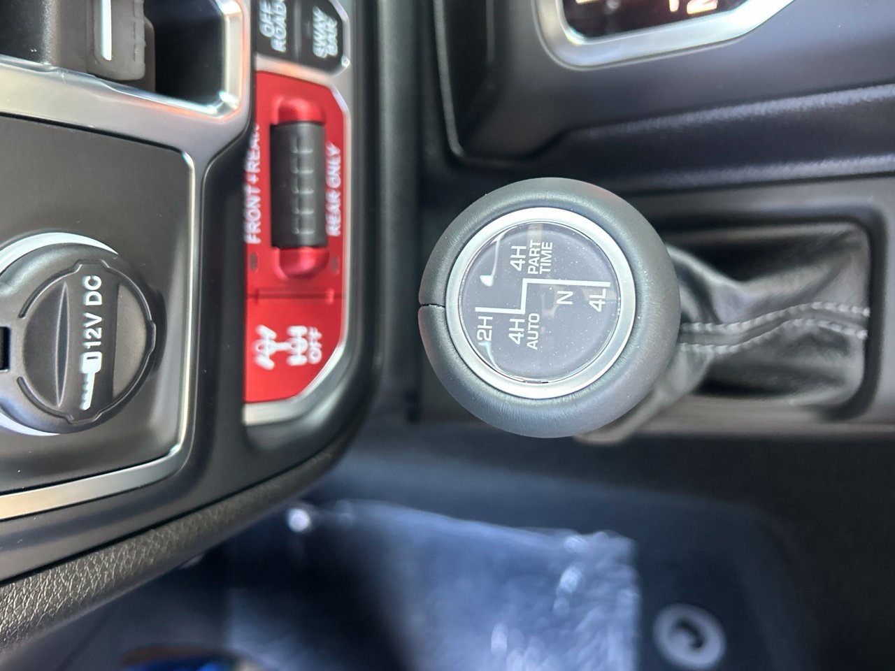 New 2027 Jeep Gladiator Rubicon AWD/4WD image 22