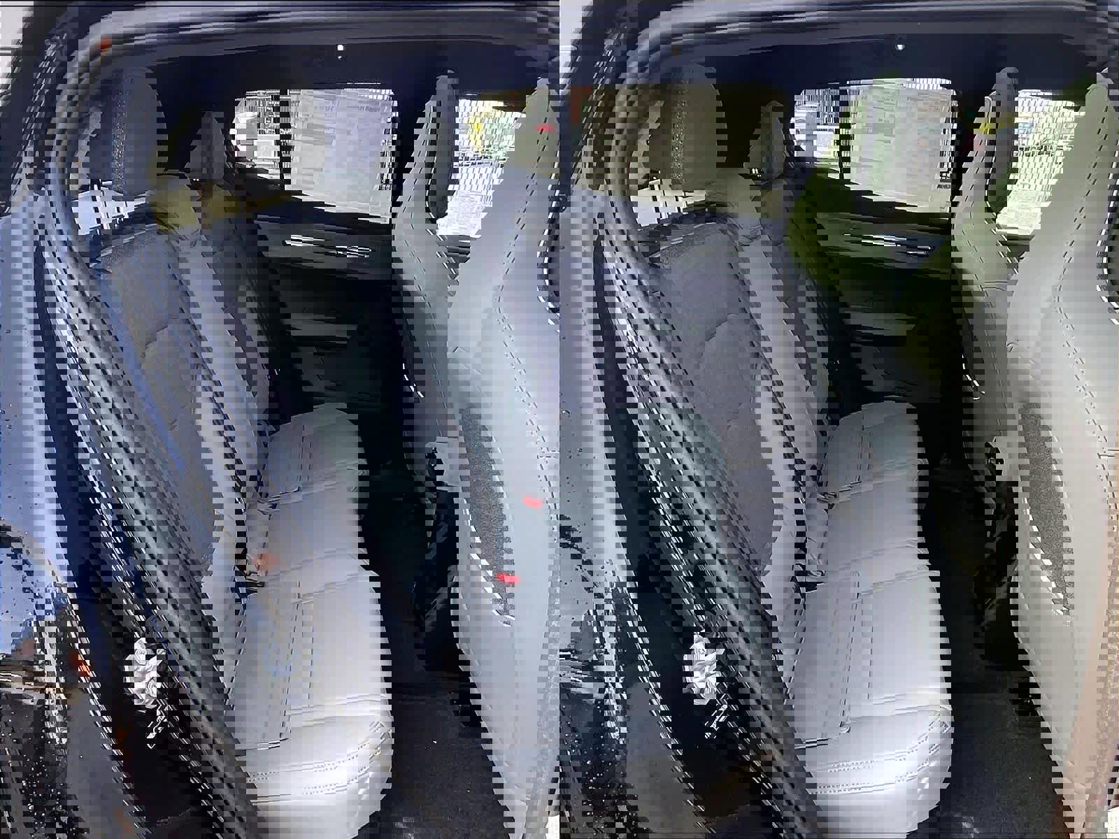 New 2026 Volvo EX30 Plus w/ Protection Package Premier image 27