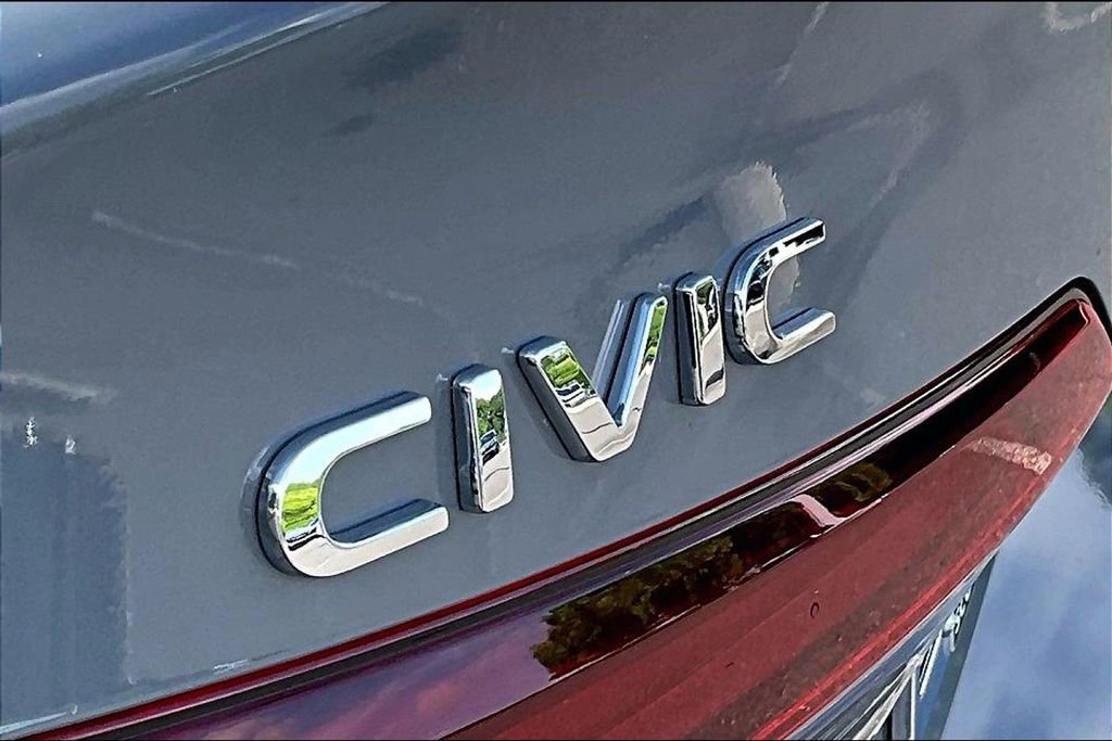 Certified 2025 Honda Civic Sport image 24