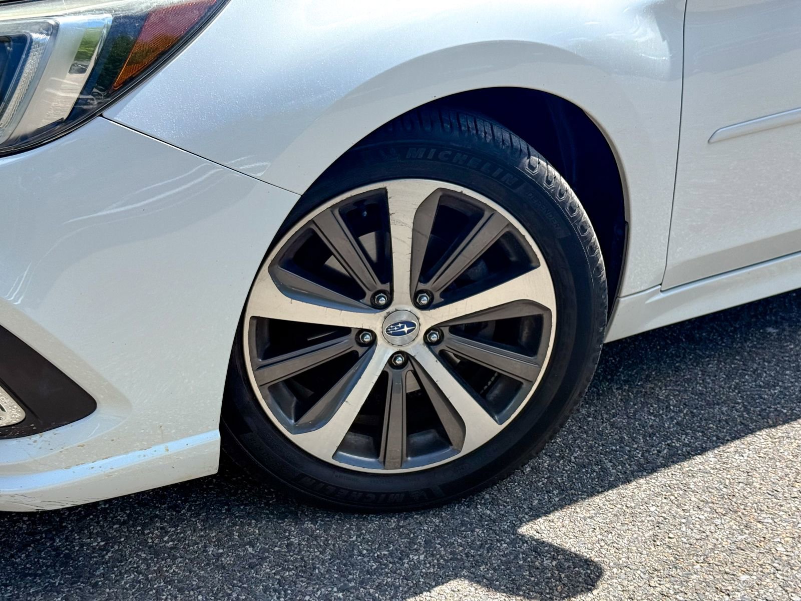Used 2019 Subaru Legacy 2.5i Limited AWD/4WD image 10