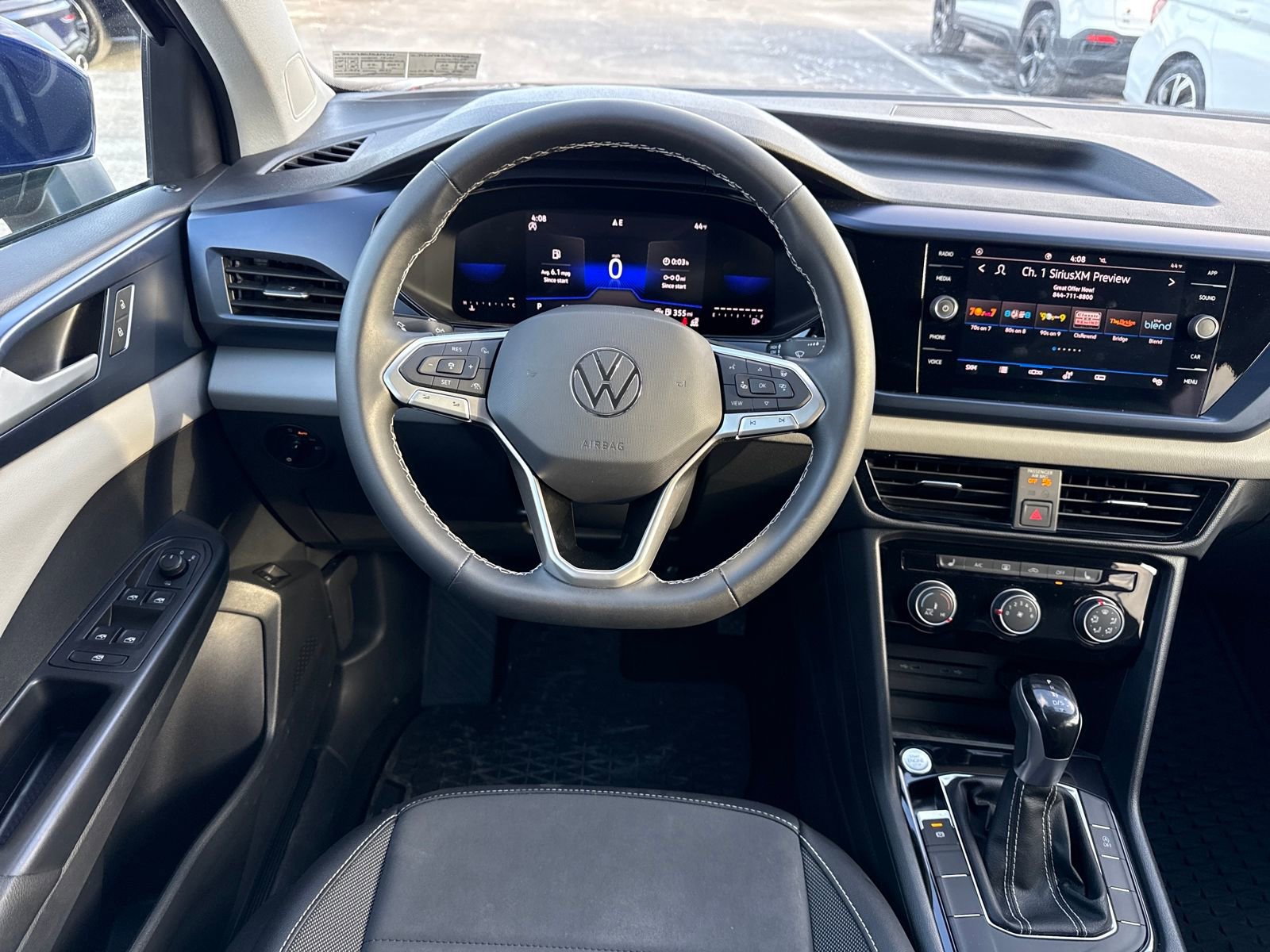 Certified 2023 Volkswagen Taos SE image 14