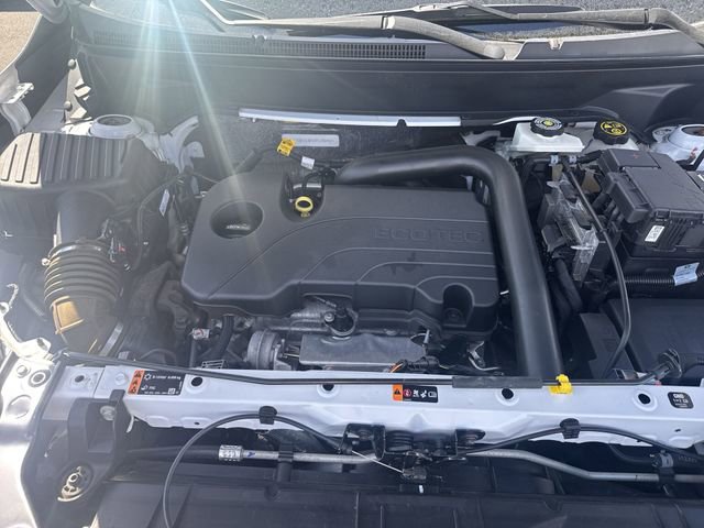 Used 2023 GMC Terrain SLE w/ Driver Convenience Package image 27