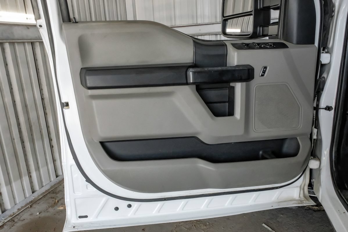 Used 2017 Ford F350 XL w/ Power Equipment Group RWD image 41