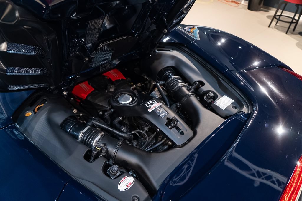 Used 2018 Ferrari 488 Spider RWD image 17