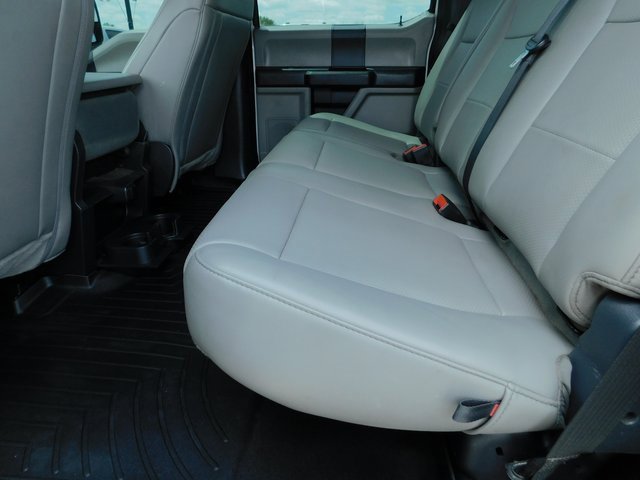 Used 2022 Ford F550 XL w/ Power Equipment Group image 16