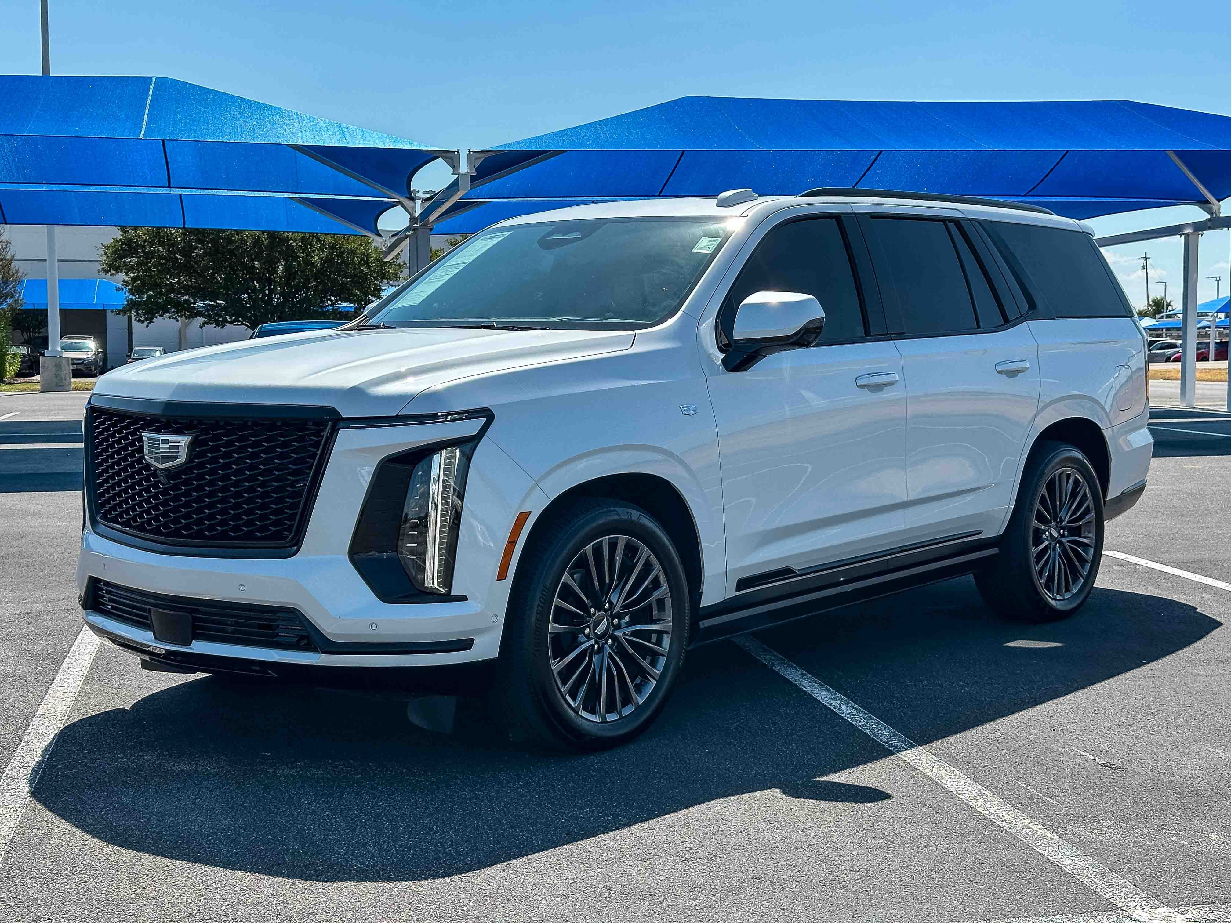 Used 2025 Cadillac Escalade Sport Platinum AWD/4WD image 10