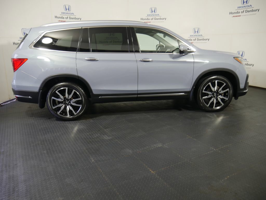 Certified 2022 Honda Pilot Touring image 3