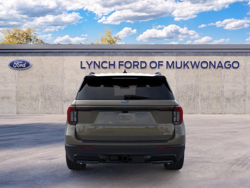 New 2026 Ford Explorer ST-Line w/ ST-Line Street Pack AWD/4WD image 5