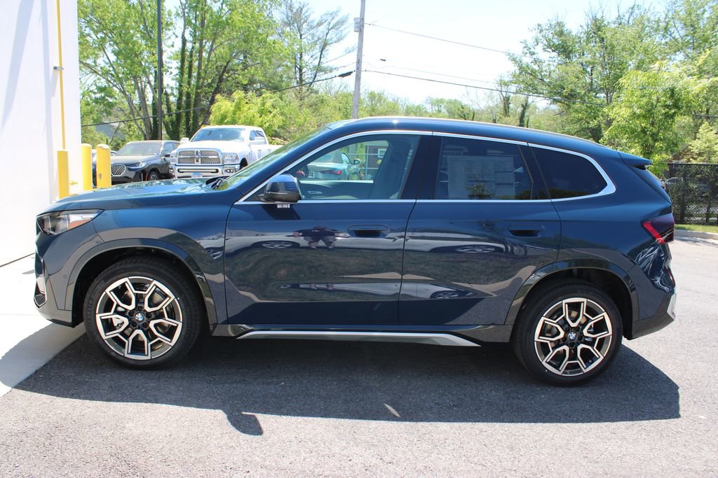 New 2026 BMW X1 xDrive28i w/ Technology Package AWD/4WD image 10