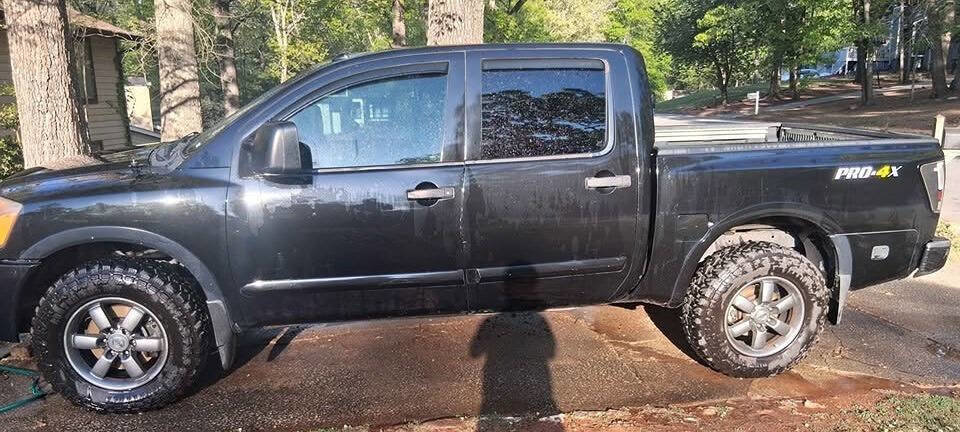 Used 2015 Nissan Titan PRO-4X w/ Pro-4x Luxury Package image 5