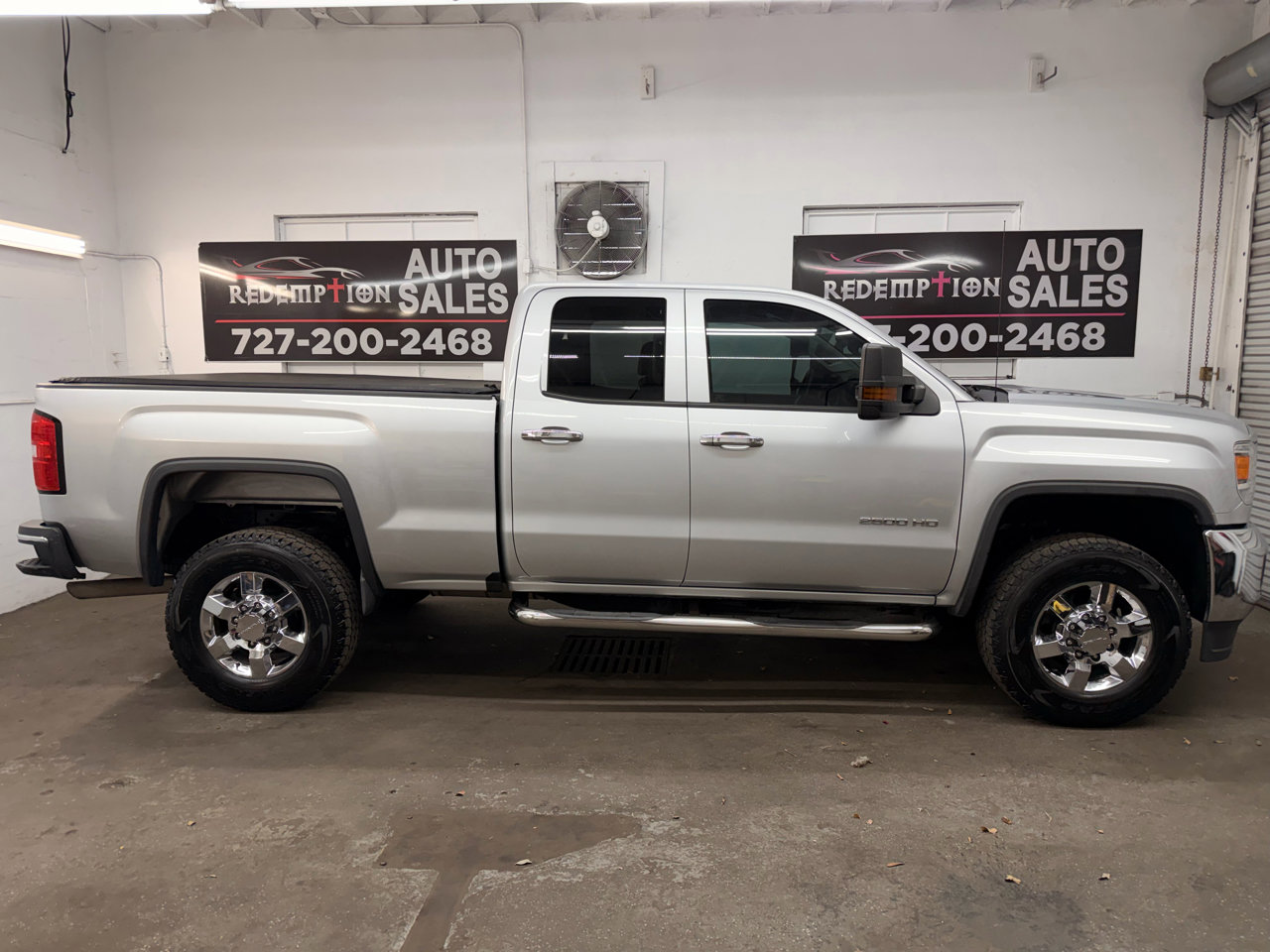 Used 2016 GMC Sierra 2500 2WD Double Cab w/ Sierra Convenience Package image 2