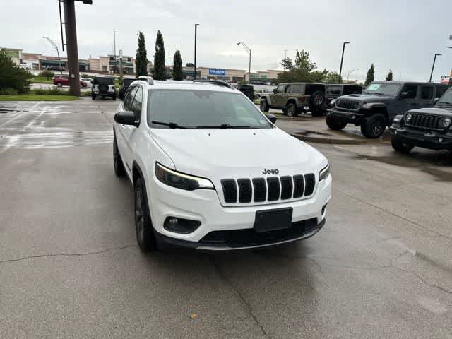 Certified 2021 Jeep Cherokee Latitude Lux 80th Anniv w/ Quick Order Package 26U 80TH AWD/4WD image 32
