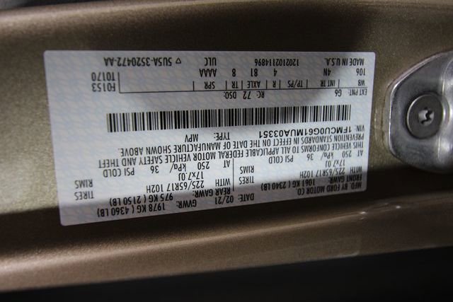 Used 2021 Ford Escape SE image 36