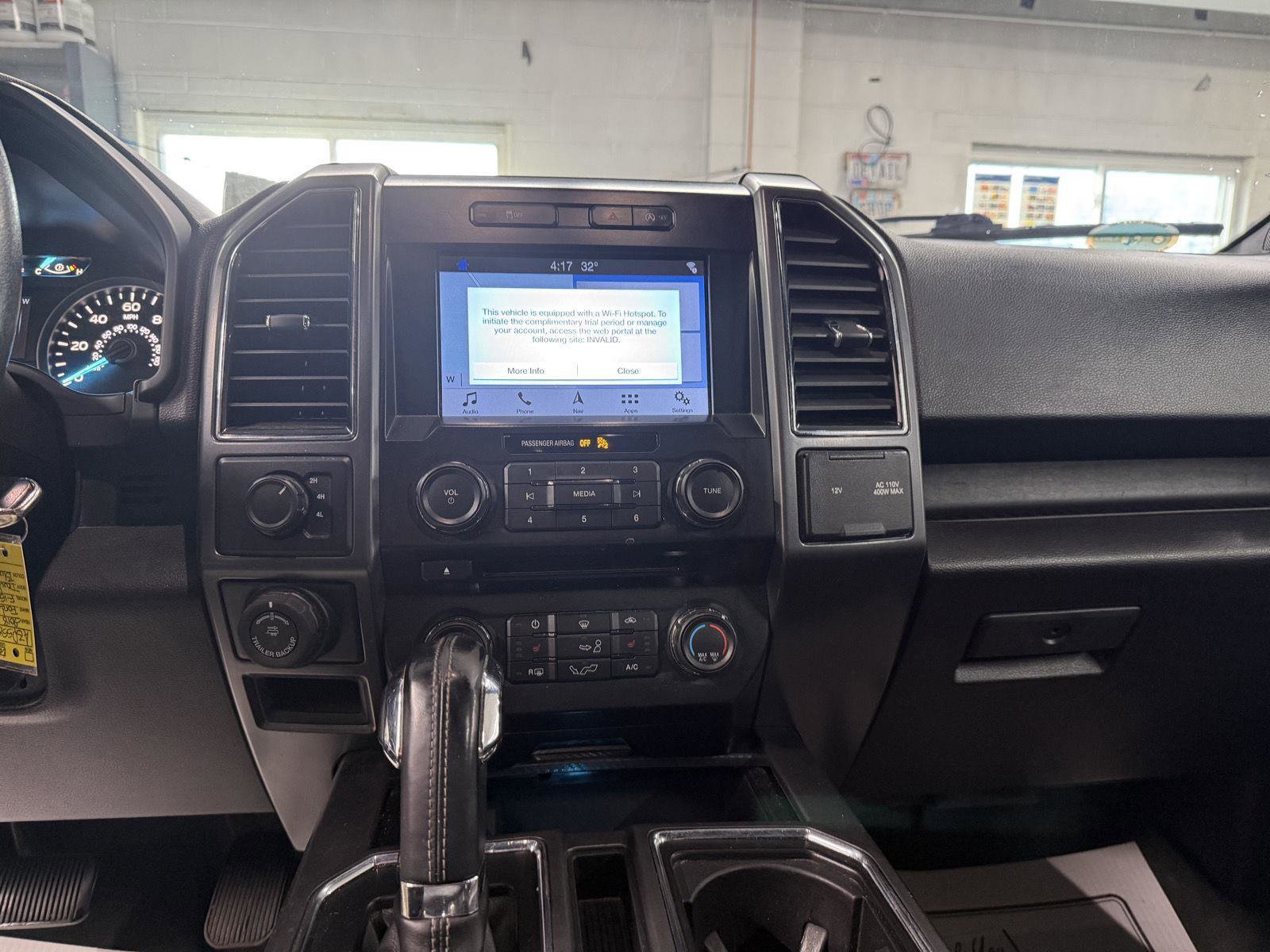 Used 2018 Ford F150 XLT w/ Equipment Group 302A Luxury image 17