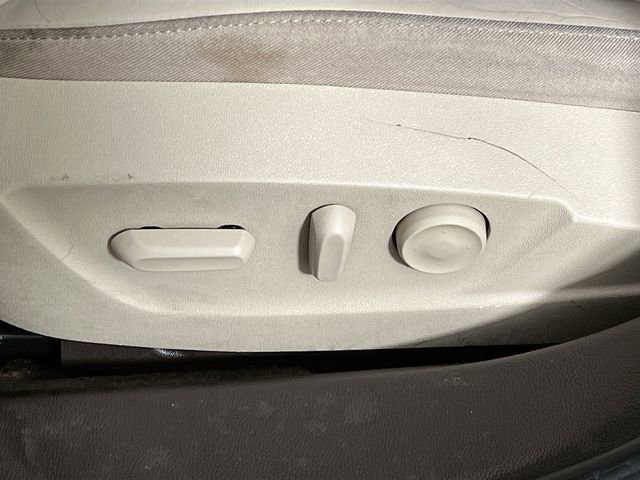 Used 2012 Buick Regal Premium image 11