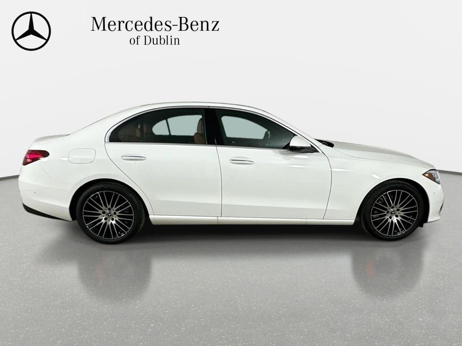 Used 2026 Mercedes-Benz C 300 4MATIC Sedan image 4
