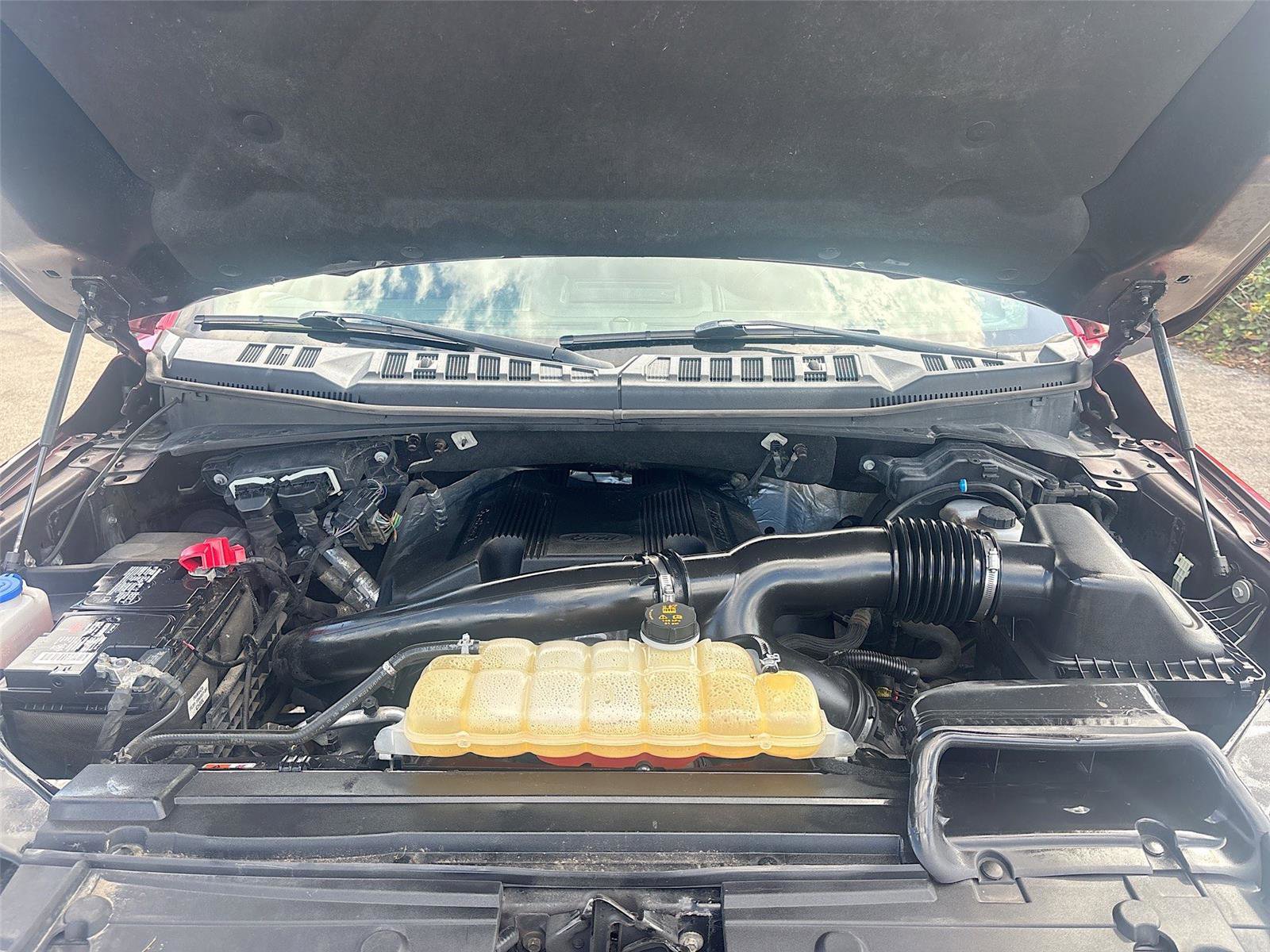 Used 2019 Ford F150 Lariat w/ Equipment Group 502A Luxury image 35