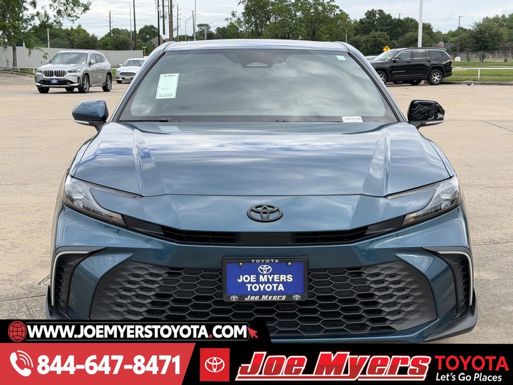 Used 2025 Toyota Camry SE w/ Multimedia Upgrade Package image 3