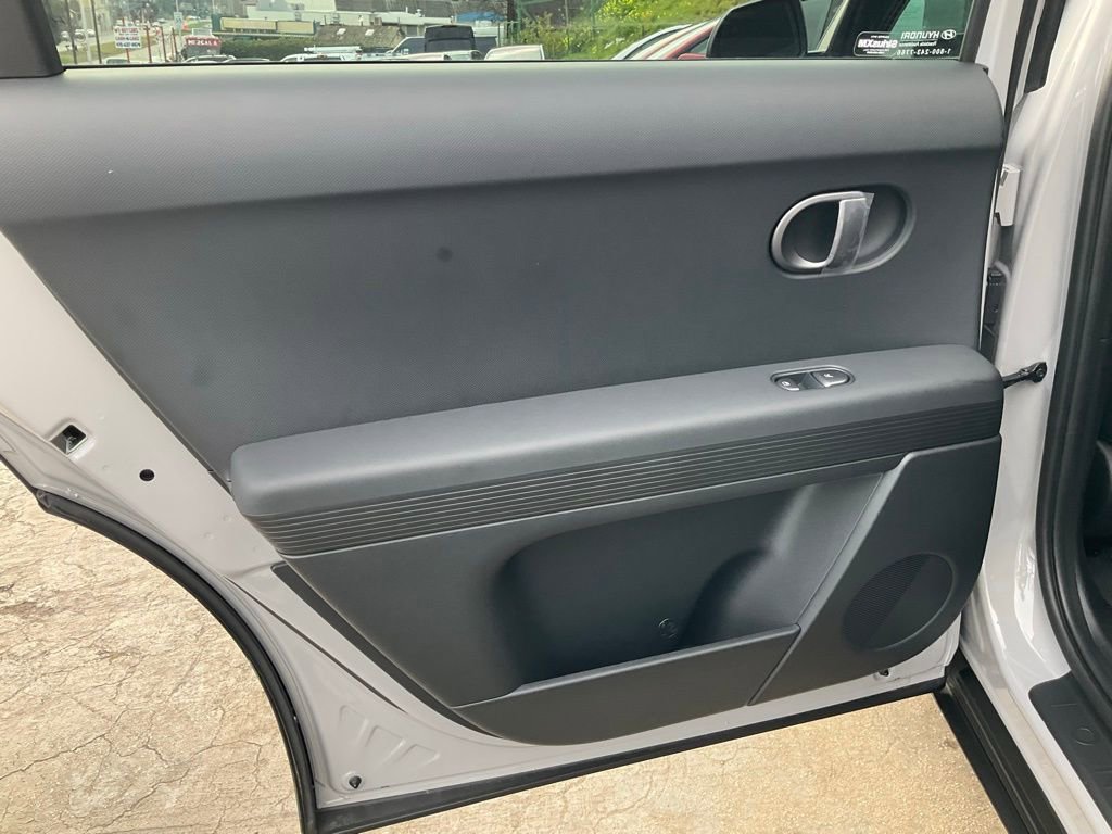 Used 2025 Hyundai Ioniq 5 SEL image 33