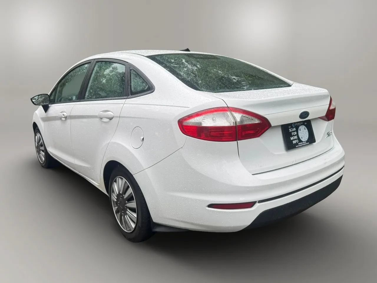 Used 2015 Ford Fiesta S FWD image 8
