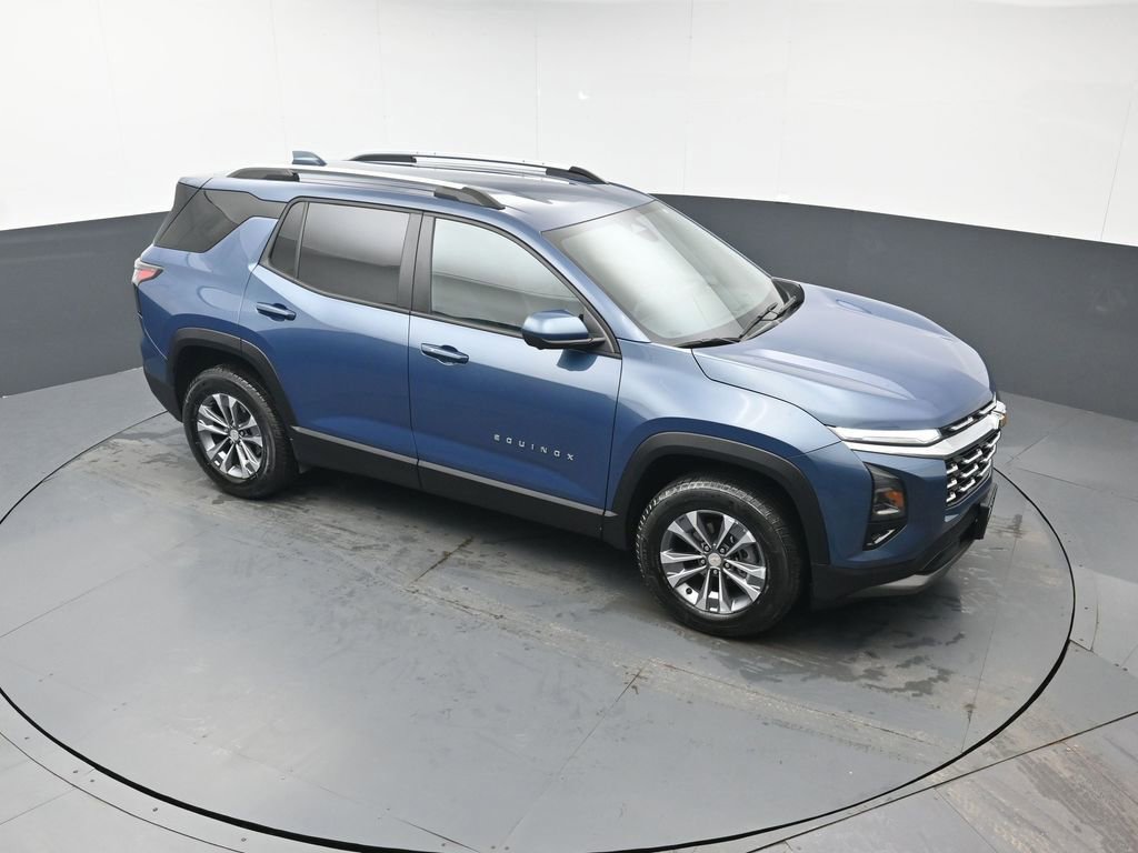 Used 2025 Chevrolet Equinox LT w/ Convenience Package II image 38