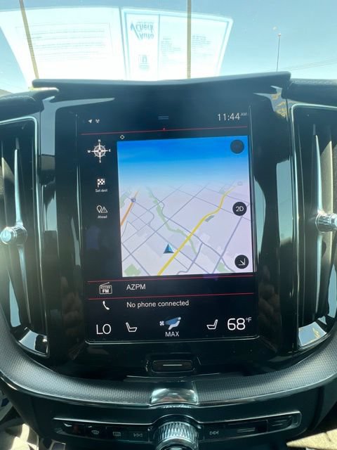 Used 2021 Volvo XC60 T8 R-Design w/ Advanced Package AWD/4WD image 13