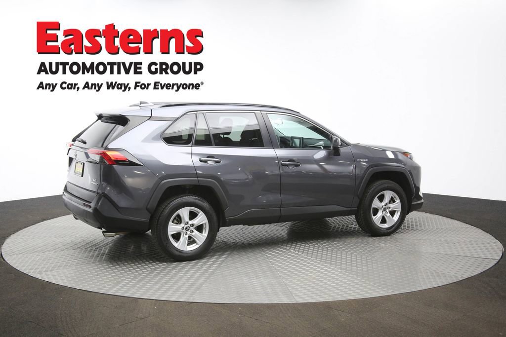 Used 2021 Toyota RAV4 LE image 42