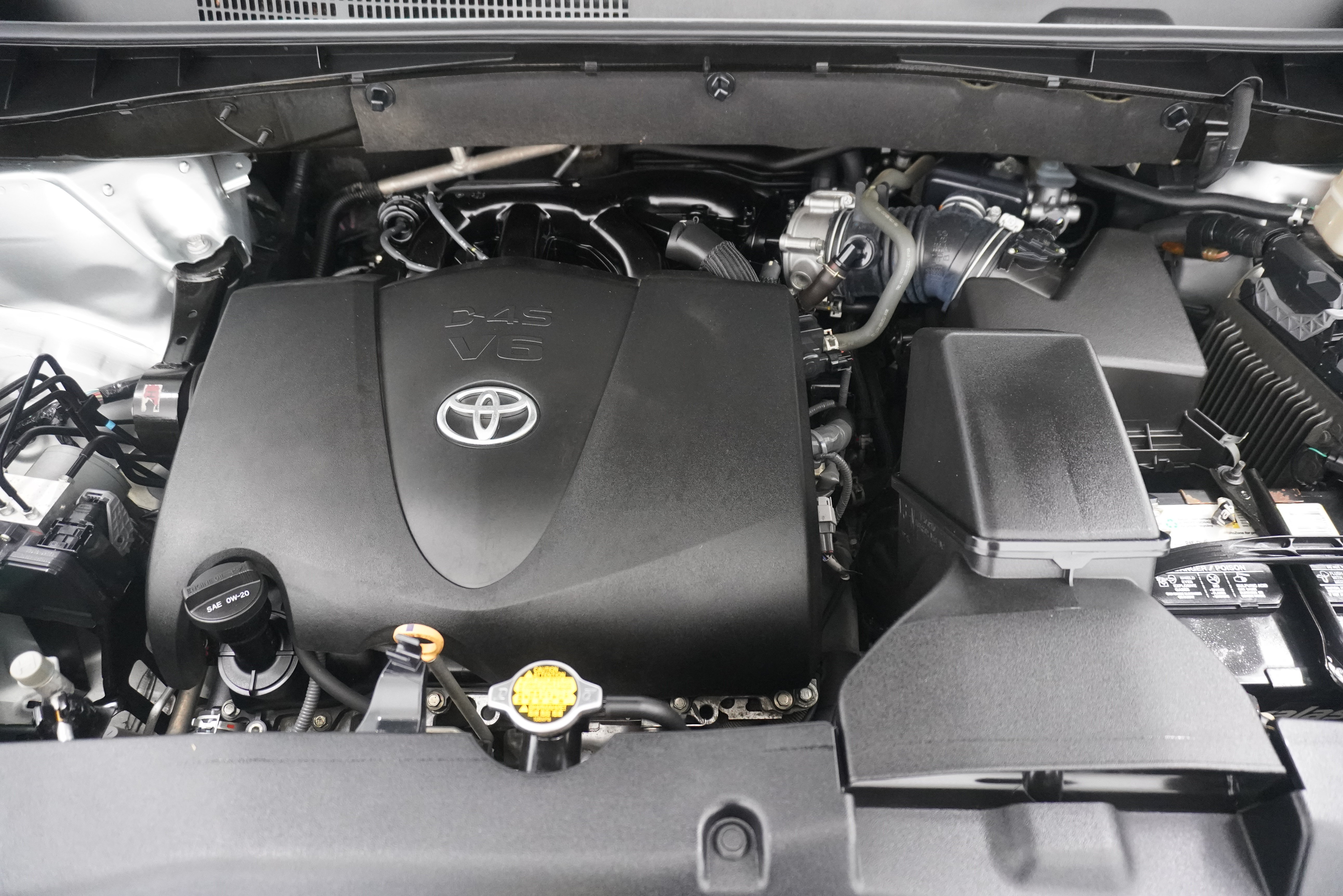 Used 2017 Toyota Highlander XLE FWD image 32