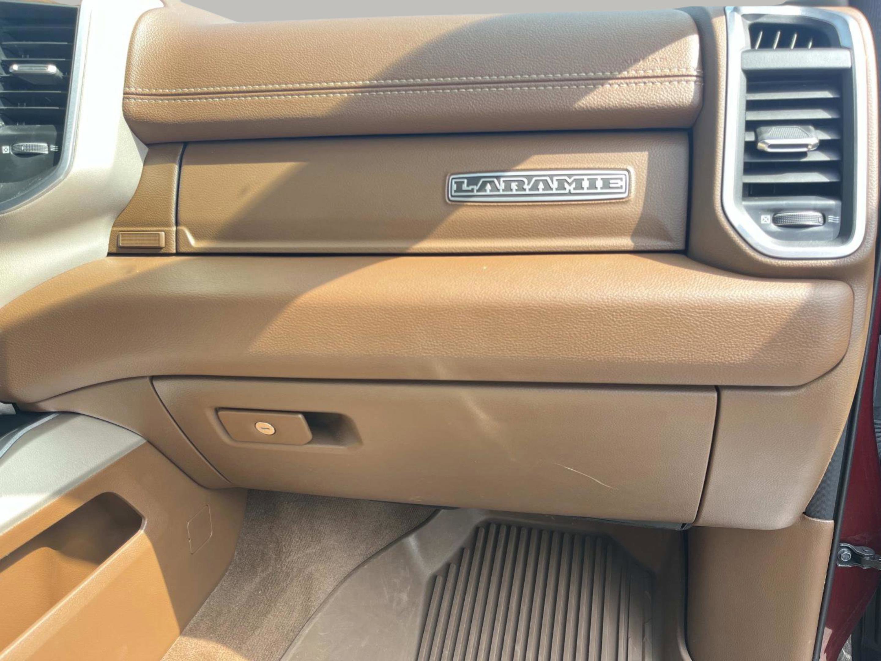 Used 2022 RAM 1500 Laramie AWD/4WD image 22
