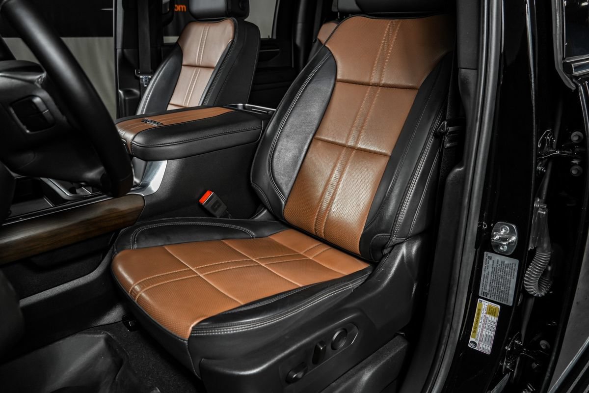 Used 2025 Chevrolet Silverado 3500 High Country w/ Technology Package AWD/4WD image 30