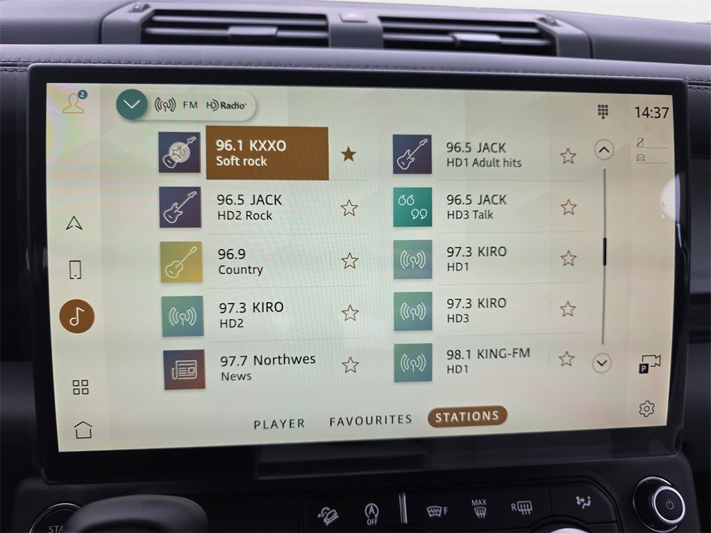 New 2026 Land Rover Defender 110 S image 22