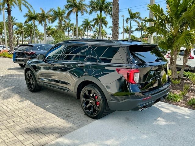 Used 2023 Ford Explorer ST w/ Equipment Group 401A AWD/4WD image 4