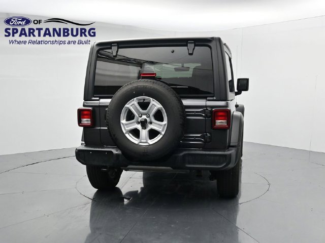 Used 2023 Jeep Wrangler Sport AWD/4WD image 6