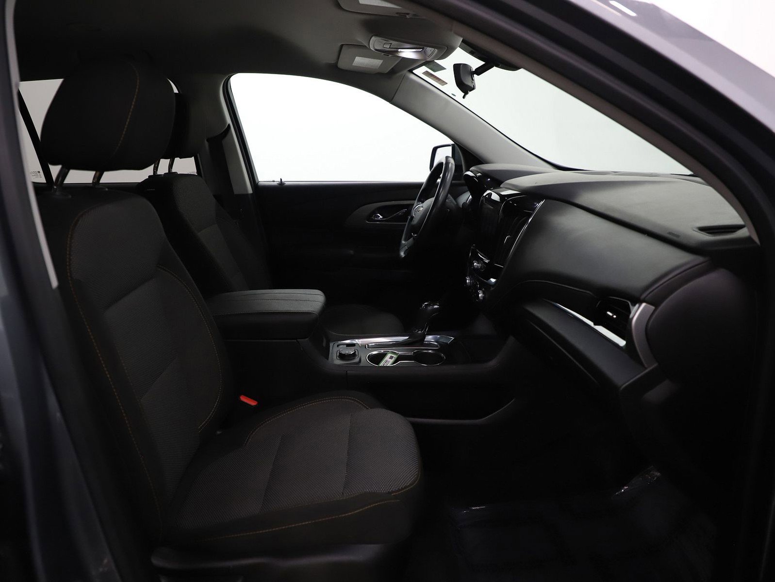 Used 2018 Chevrolet Traverse LT w/ LPO, Floor Liner Package image 12