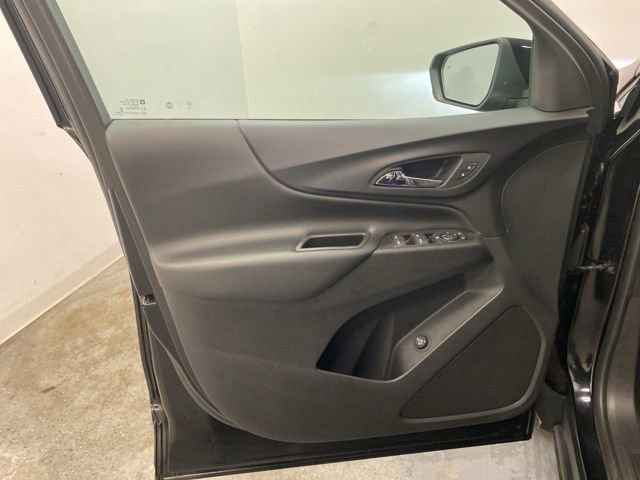 Used 2020 Chevrolet Equinox LT image 19