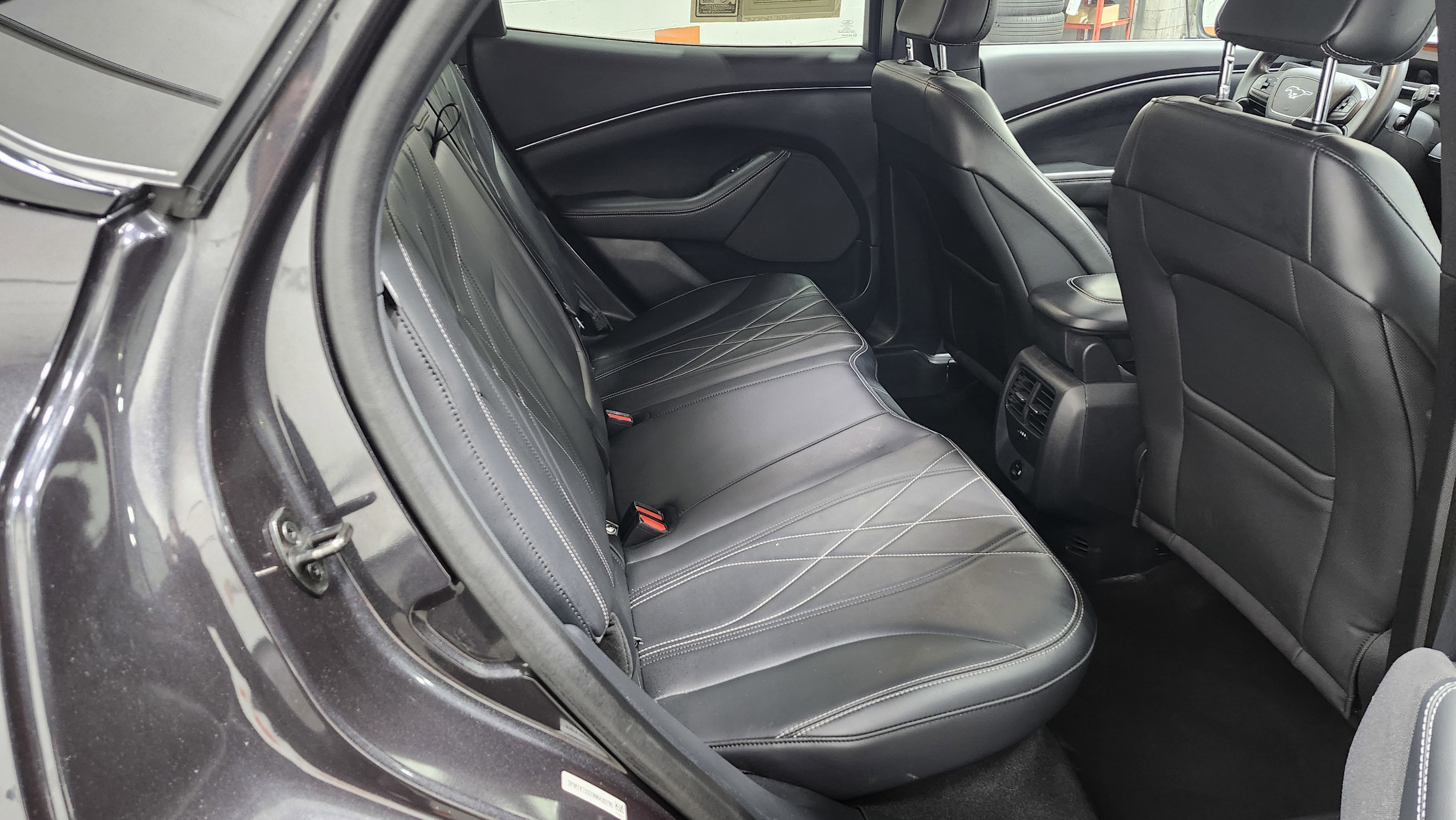 Used 2022 Ford Mustang Mach-E Select image 18