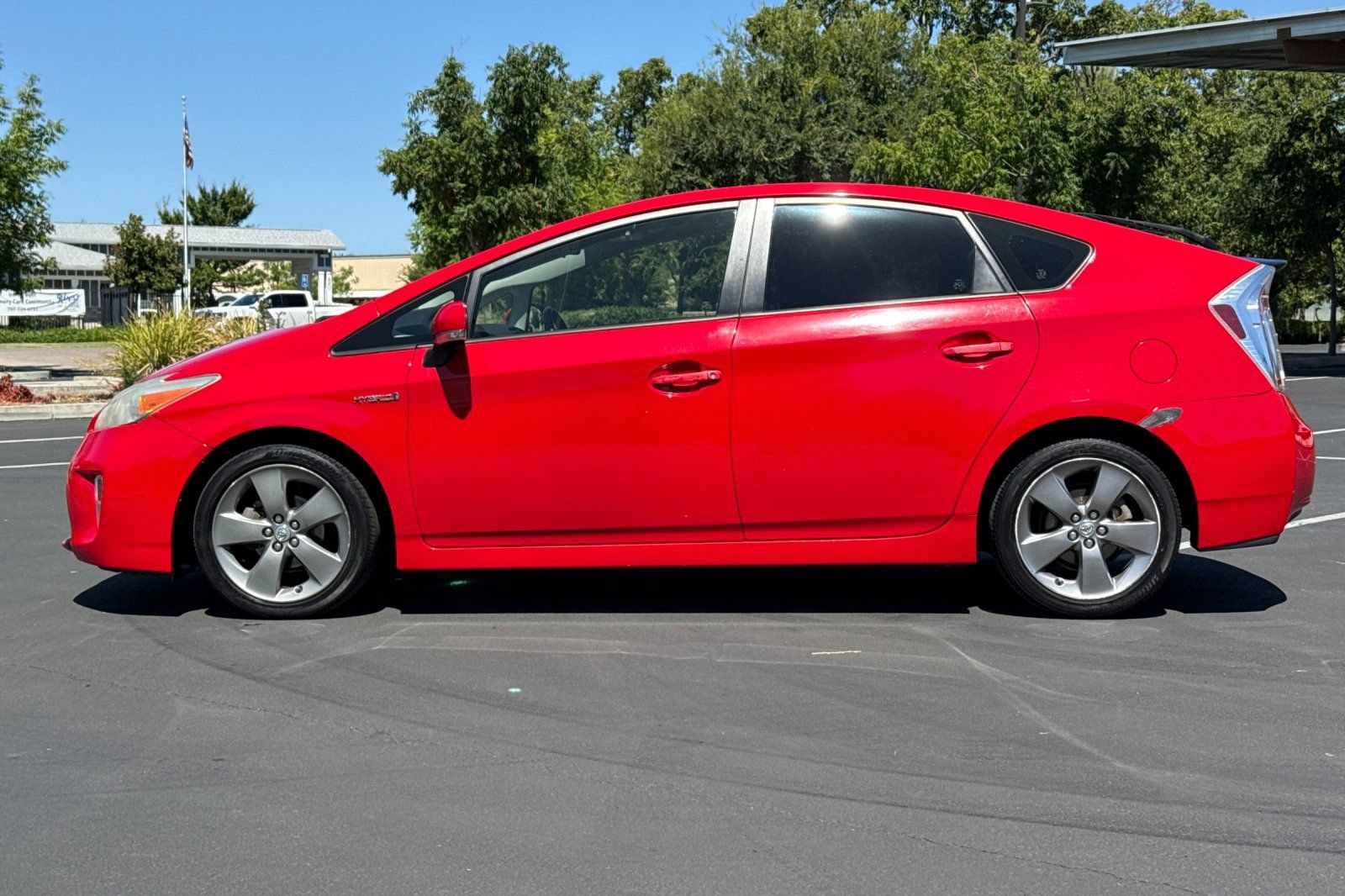 Used 2015 Toyota Prius Persona Series FWD image 14