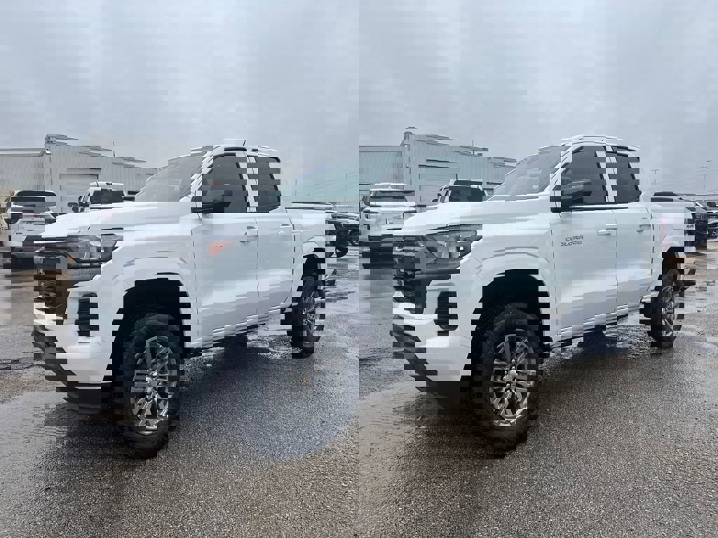 New 2026 Chevrolet Colorado LT image 1