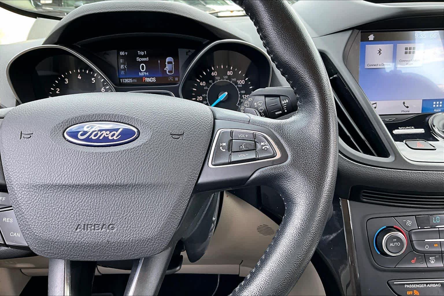 Used 2017 Ford Escape Titanium FWD image 22